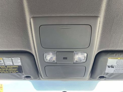 Used 2014 Toyota Tacoma PreRunner w/ Convenience Package RWD image 27