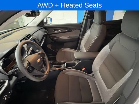 Used 2023 Chevrolet TrailBlazer LT w/ Convenience Package AWD/4WD image 11