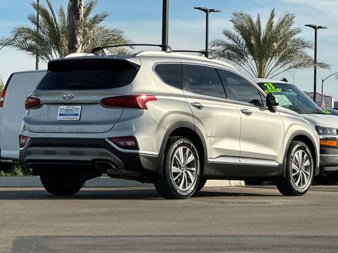 Used 2020 Hyundai Santa Fe SEL w/ Convenience + Premium Package image 4