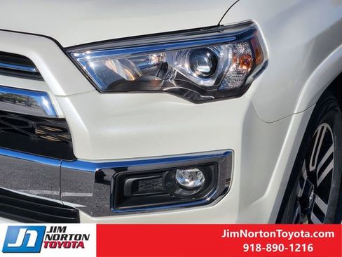 Used 2021 Toyota 4Runner Limited image 12