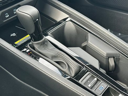 Used 2025 Honda Accord EX-L image 24