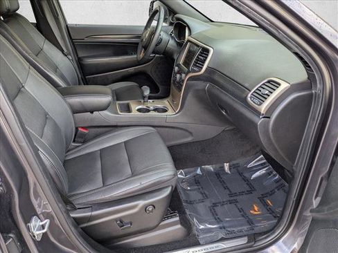 Used 2014 Jeep Grand Cherokee Limited RWD image 22