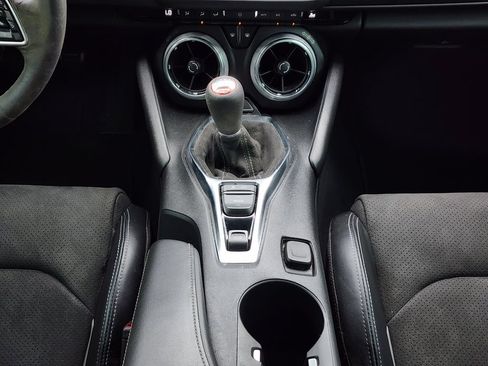 Certified 2020 Chevrolet Camaro SS RWD image 21