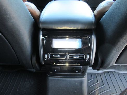 Used 2023 Lincoln Aviator Reserve w/ Equipment Group 201A image 30