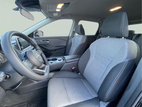 Used 2023 Nissan Rogue SV AWD/4WD image 14