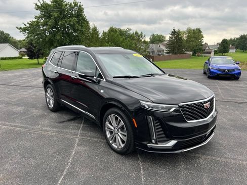 Used 2024 Cadillac XT6 Premium Luxury w/ Technology Package AWD/4WD image 1