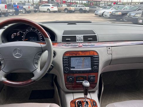 Used 2005 Mercedes-Benz S 600 image 58