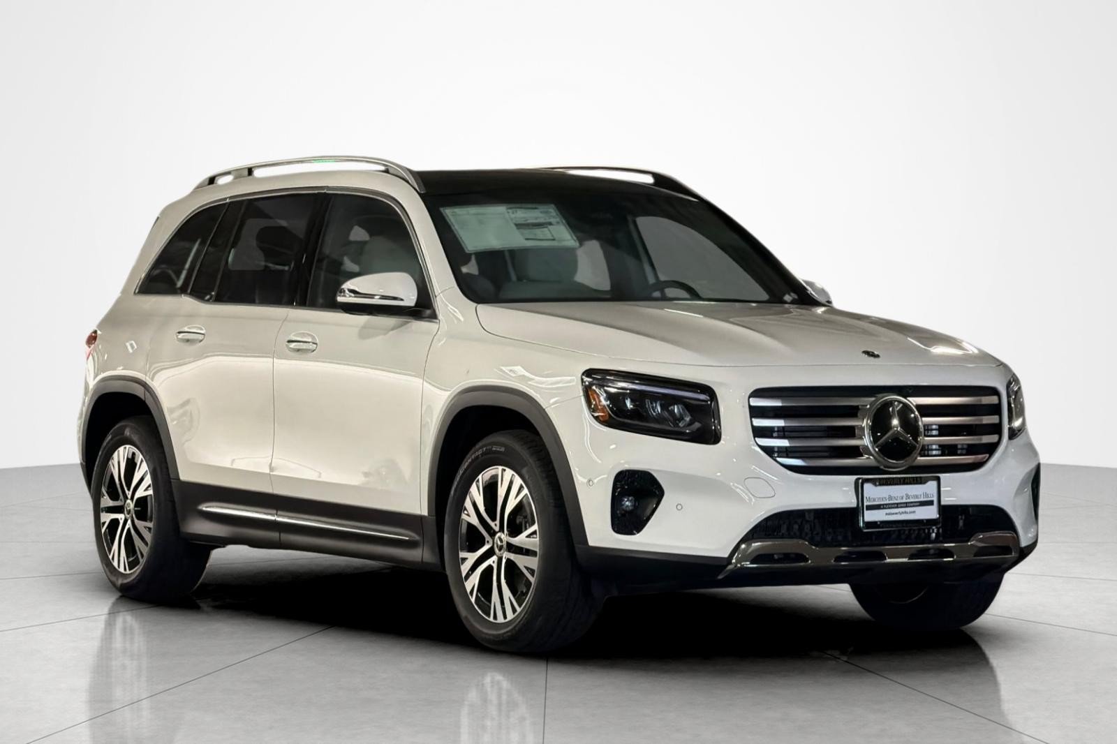 New 2026 Mercedes-Benz GLB 250 4MATIC image 7