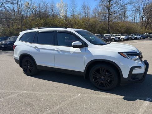 Used 2022 Honda Pilot Black Edition image 14
