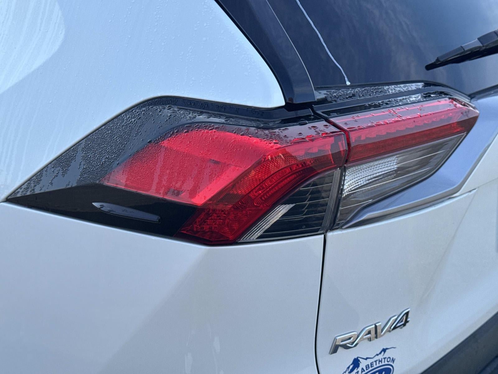 Used 2019 Toyota RAV4 Limited w/ Advanced Technology Package AWD/4WD image 10