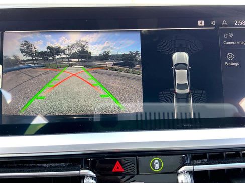 Used 2019 BMW 330i Sedan w/ Driving Assistance Package image 25