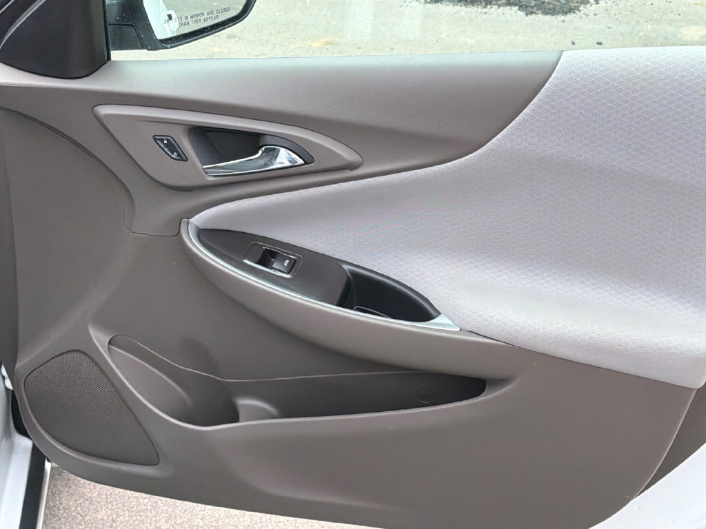 Used 2025 Chevrolet Malibu LT FWD image 13
