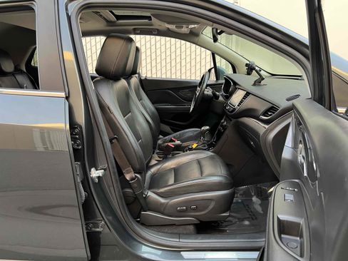 Used 2018 Buick Encore Essence image 37