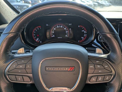 Used 2023 Dodge Durango GT image 31