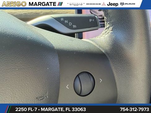 Used 2020 Tesla Model Y Long Range AWD/4WD image 24