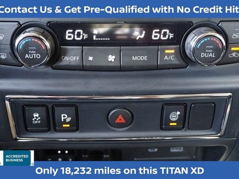 Used 2024 Nissan Titan SV w/ SV Convenience Package image 21