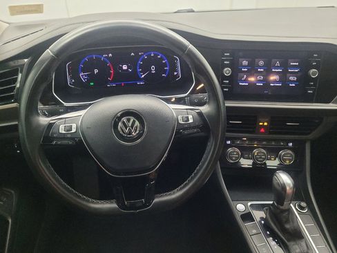 Used 2019 Volkswagen Jetta SEL Premium FWD image 22