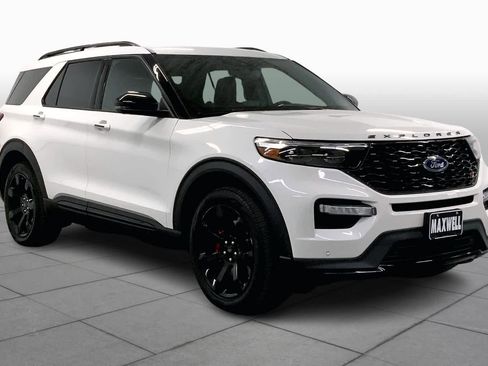 Used 2021 Ford Explorer ST w/ Equipment Group 401A AWD/4WD image 3