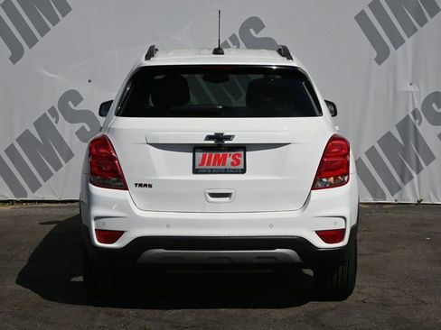 Used 2020 Chevrolet Trax LT w/ Redline Edition image 5