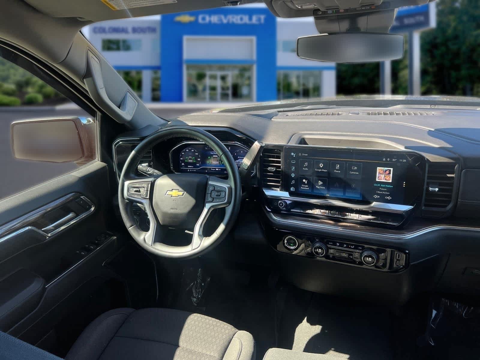 Certified 2024 Chevrolet Silverado 1500 LT AWD/4WD image 32
