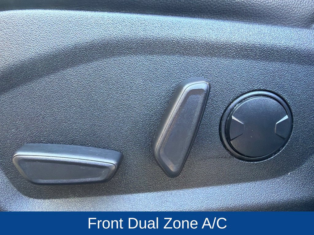 Used 2022 Ford Edge SEL AWD/4WD image 19