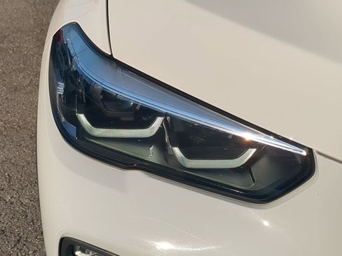 Used 2020 BMW X5 xDrive40i w/ Convenience Package image 10