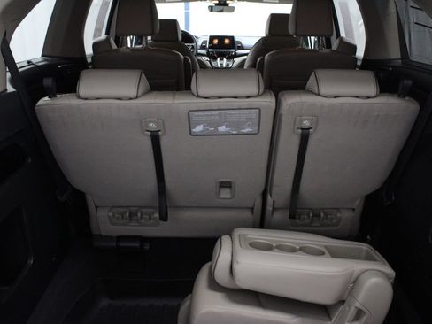 Used 2023 Honda Odyssey Elite image 16