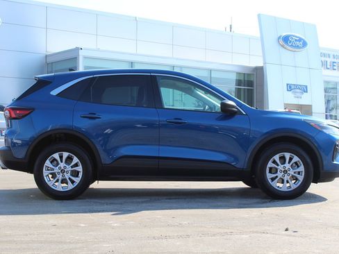 Used 2023 Ford Escape Active image 9