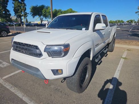 Used 2013 Toyota Tacoma 4x4 Double Cab w/ TRD Sport Pkg image 1