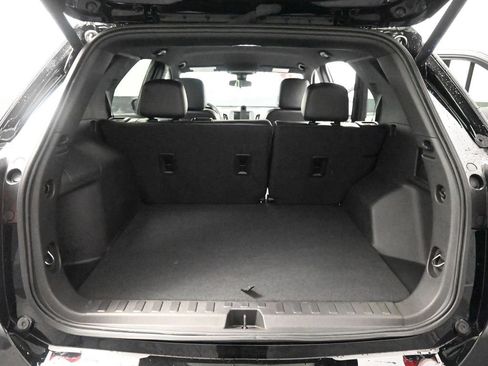 Used 2024 Chevrolet Equinox RS image 24