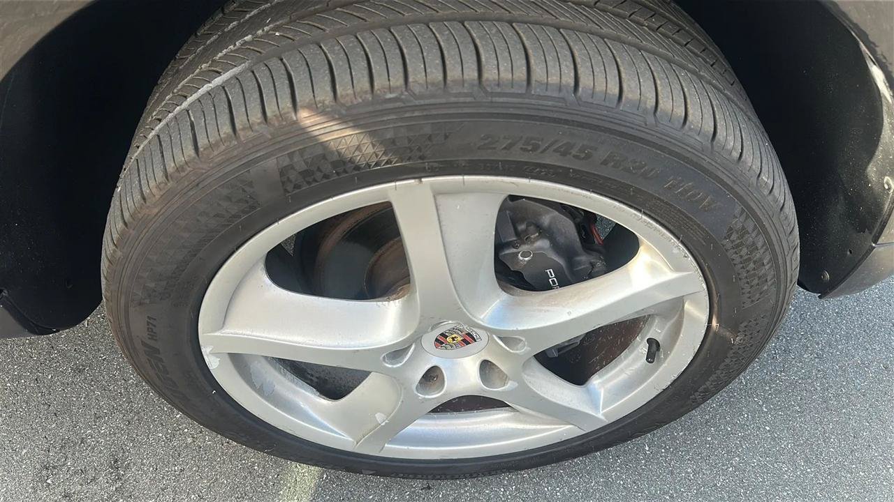 Used 2006 Porsche Cayenne AWD/4WD image 19