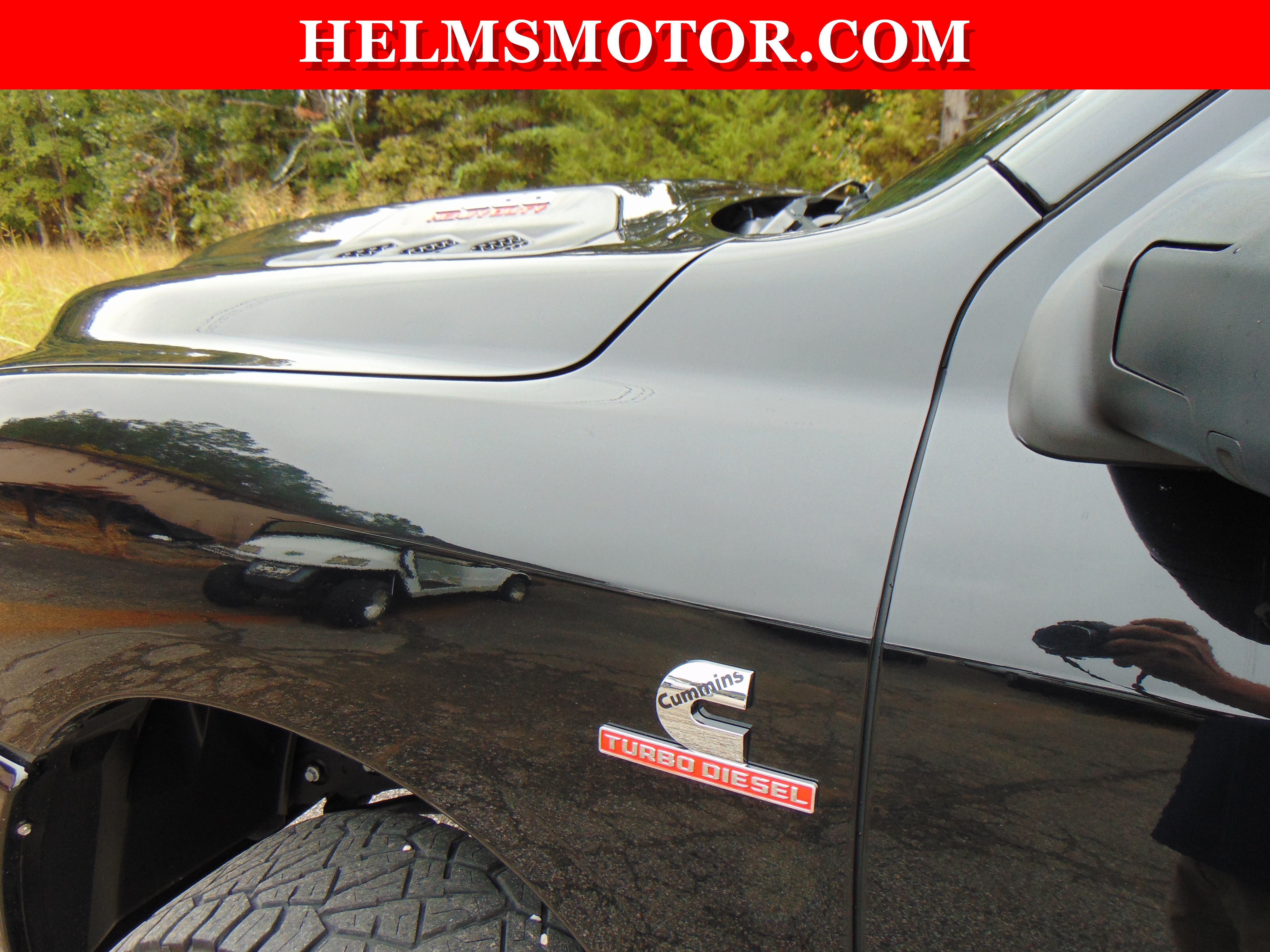 Used 2024 RAM 2500 Laramie w/ Sport Appearance Package AWD/4WD image 11