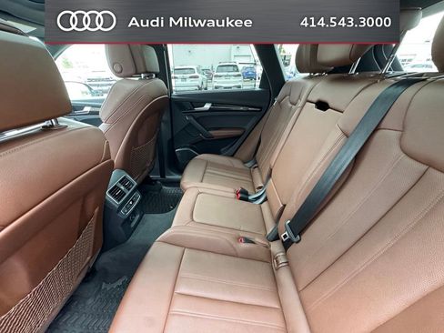 Used 2018 Audi Q5 Prestige w/ Prestige Package AWD/4WD image 12