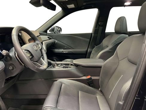 Used 2025 Lexus TX 350 AWD w/ Technology Package image 17