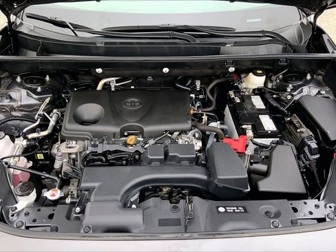 Used 2024 Toyota RAV4 XLE image 30