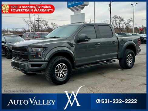 Used 2018 Ford F150 Raptor w/ Equipment Group 802A Luxury image 3