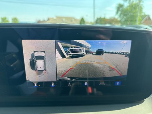 New 2026 Buick Encore GX Sport Touring w/ Advanced Technology Package FWD image 29