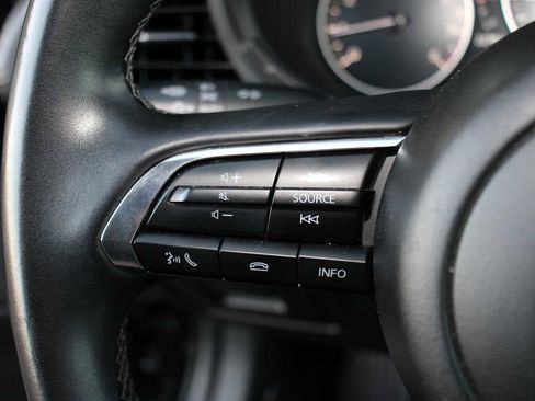 Used 2025 MAZDA MAZDA3 s Sport image 18