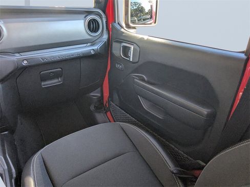 Used 2023 Jeep Wrangler Sport image 18