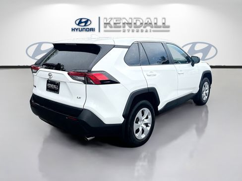 Used 2024 Toyota RAV4 LE FWD image 6