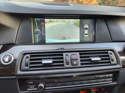 Used 2011 BMW 528i Sedan image 56