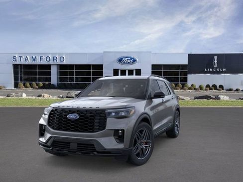 New 2026 Ford Explorer ST-Line w/ ST-Line Street Pack image 2