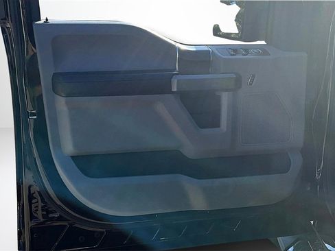 Used 2016 Ford F150 XLT w/ XTR Package image 21