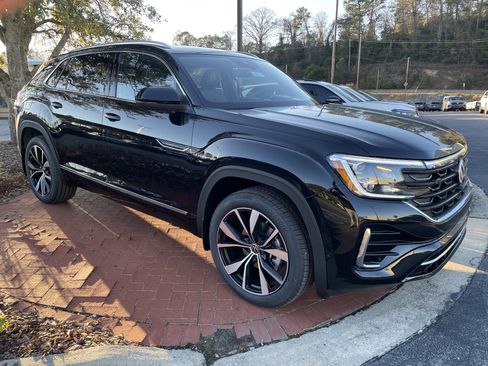 New 2026 Volkswagen Atlas Cross Sport SEL Premium R-Line image 3