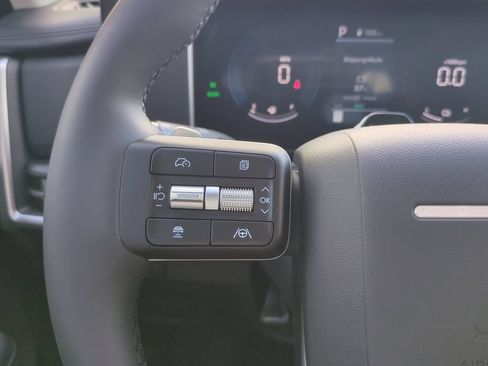 New 2026 Hyundai Santa Fe SEL FWD image 32
