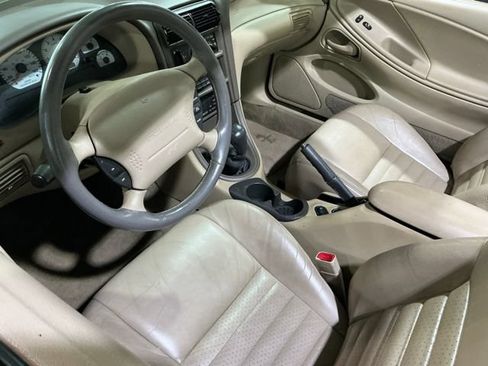 Used 1999 Ford Mustang Cobra RWD image 9