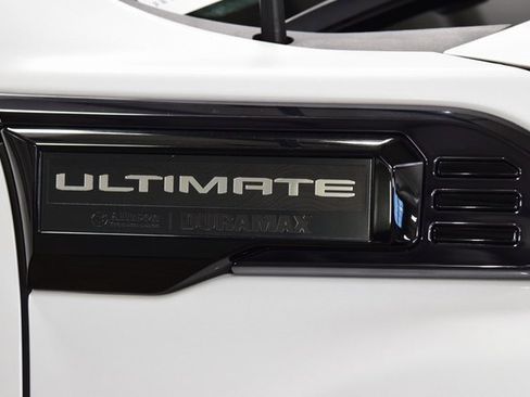 Used 2024 GMC Sierra 2500 Denali Ultimate image 13