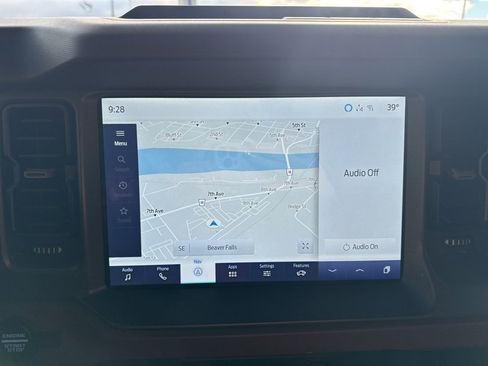 Used 2024 Ford Bronco Outer Banks image 15