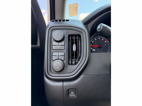 Used 2025 Chevrolet Silverado 2500 Custom w/ Custom Value Package AWD/4WD image 8