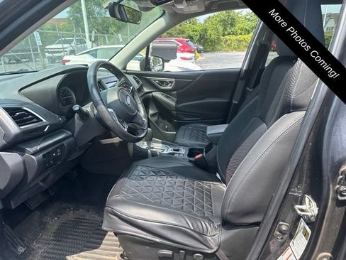 Used 2019 Subaru Forester Premium AWD/4WD image 9